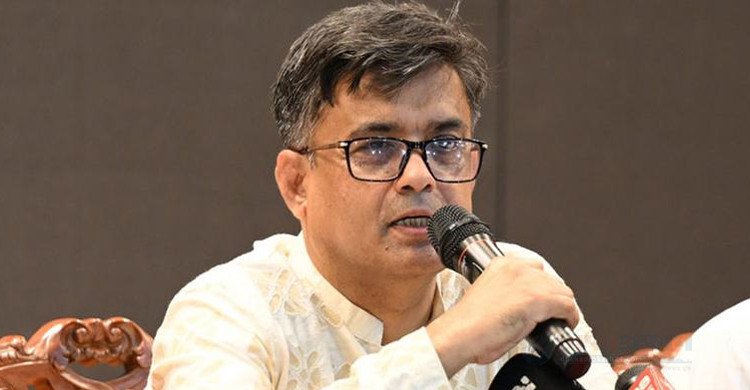 অন্তর্বর্তী সরকারের ১২ মাসে ১২ সাফল্যের কথা বললেন প্রেসসচিব